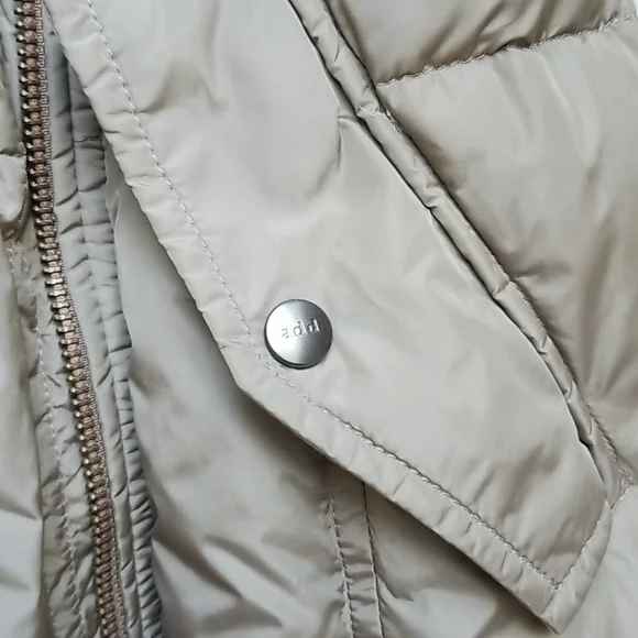 Add Down Jacket - Picture 14 of 16